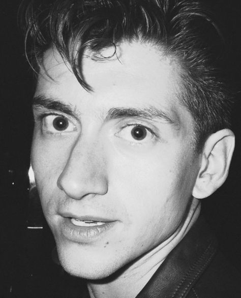 alex turner Alex Turner Cute, Alex Arctic Monkeys, Alex Pics, The Last Shadow Puppets, Last Shadow, Monkey 3, Artic Monkeys, Shadow Puppets, Alex Turner