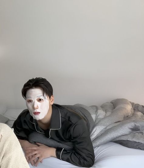 Ateez San, A Man, Bed, White