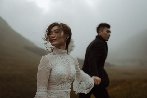 Kim Wedding, Shooting Couple, The Fear Of Failure, Wedding Portrait Poses, Pre Wedding Shoot Ideas, Pre Wedding Photoshoot Outdoor, Fear Of Failure, Wedding Photoshoot Poses, Scotland Wedding