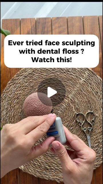 Doll Face Sculpting, Crochet Doll Face, Crochet Doll Head, Dental Sealants, Face Sculpting, Yarn Ideas, Craft Video, Crochet Faces, Simple Face