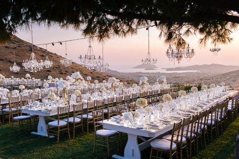 Greece Destinations, Country Style Interiors, Athens Wedding, Santorini Wedding, Weddings By Color, Inexpensive Wedding Venues, Beach Wedding Decorations, Editorial Wedding, Greece Wedding