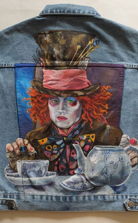 Jacket Art Design, Disfraz Lilo Y Stitch, Color Art Lessons, Denim Diy Clothes, Painted Clothes Diy, Vw Art, The Mad Hatter, Denim Art, Iphone Wallpaper Hipster