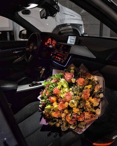 Car Pink, Pink Canvas, Ideas Style, Home Ideas, Style Inspiration, Tumblr, Canvas, Flowers, Pink