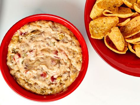 Million Dollar Dip Has Nearly 4 Pounds of Cheese & Tastes Like a Million Bucks Pepper Belly Pete, Million Dollar Dip, Cheese Dips, 5 Ingredient Dinners, Cheese Dip Recipes, Cheese Tasting, Passover Recipes, Salad Side Dishes, Easy Casserole