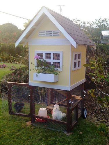 I want this.  But with a less dopey-looking house.  Modern craftsman styling, corrugated metal for the roof, repurposed materials for everything else.  But the run beneath with the door?  Perfect! Community Farming, Chicken Projects, Homestead Inspiration, Vege Garden, Cute Chicken Coops, Garden Escape, Chicken Coup, Country Chicken, Farm Living