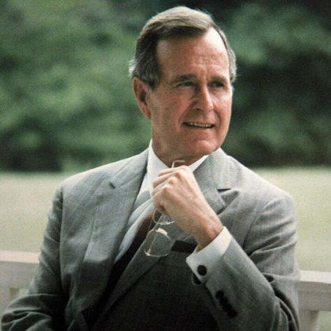 Bush Quotes, Bush Family, George H W Bush, Jenna Bush Hager, Barbara Bush, Life In Pictures, Presidential Libraries, Biological Father, George Bush