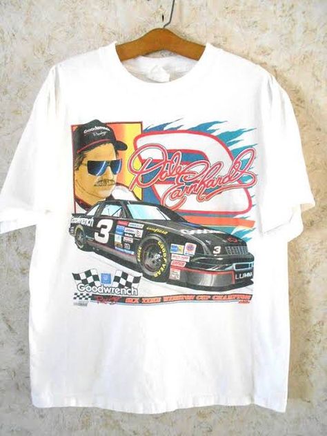 90s Shirts Graphic Tees, Nascar Outfit, Vintage Shirt Design, Nascar T Shirts, Nascar Shirts, Brunch Shirts, Shirt Logo Design, Vintage Tee Shirts, College Shirts