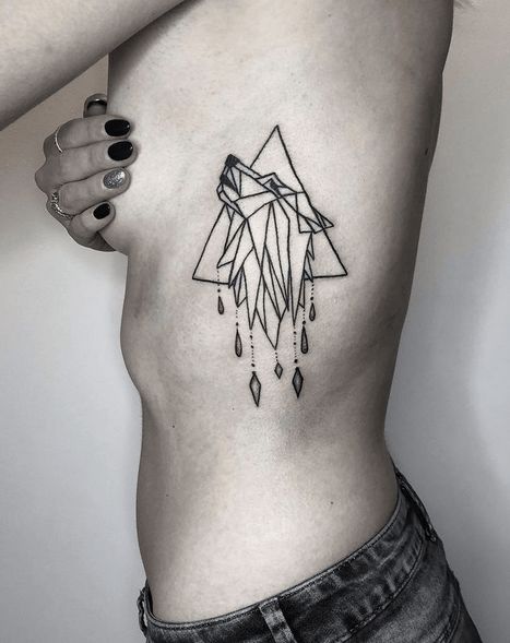 Tattoo With Triangle, Geometric Wolf Tattoo, Geometric Wolf, Wolf Tattoos, Wolf Tattoo, Deathly Hallows Tattoo, Tattoos And Piercings, Triangle Tattoo, Tattoos For Guys