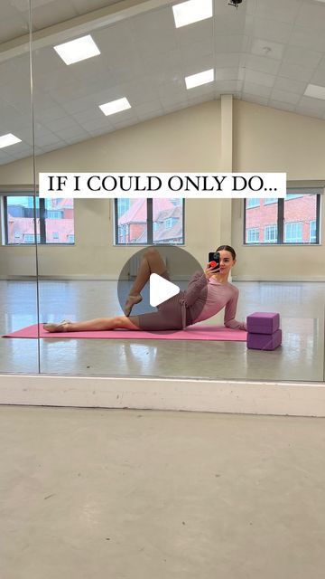 Flexibility Mobility Training | Ballet Conditioning on Instagram: "The best SPLITS EXERCISES👇🏼*  *in my current opinion 😊 & I’ll explain why…  1️⃣ Half Split Lift - Lunge This dynamic strengthening stretch targets the key muscles for front splits; hip flexors & hamstrings. You’ve heard me say it many times; strengthening the muscles is EQUALLY as important as stretching them. For best results; do it in combination.   2️⃣ Lunge Knee Taps Another strength & stretch combo (can you tell these are my favourites?). This dynamic stretch lengthens the entire front of the extending leg & will feel a little different for everyone. It targets predominantly your hip flexor then down into your quad whilst training correct hip alignment for front splits. TRIPLE WIN! 🏆   3️⃣ Lunge - Half Split The fr Splits Exercises, Ballet Conditioning, Hip Alignment, Mobility Training, Front Splits, Hip Flexors, Hip Flexor, Slow Living, Stretching