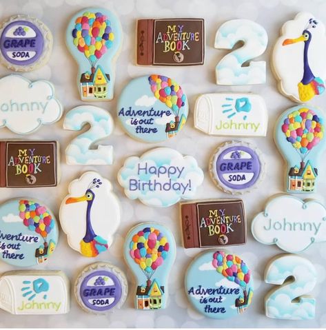 Up Cookies, Movie Theme Birthday Party, Disney Cookies, Birthday Party Treats, Graduation Party Themes, Disney Baby Shower, Disney Up, Up Theme, Baby Boy 1st Birthday