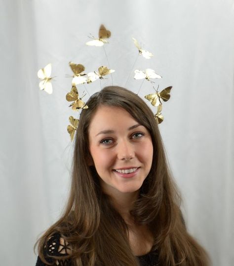 Butterfly Hairband, Diy Fascinator, Flowers Photography Beautiful, Headband Costume, Fascinator Hats Diy, Butterfly Headband, Kentucky Derby Fascinator, Headband Gold, Bridal Fascinator