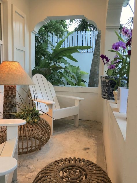 Bamboo House: Charming Private Tropical Oasis in the Heart of the Village. - Dunmore Town | Vrbo Tropical Style Decor, Beach Porch, Tropical Beach Houses, Caribbean Homes, Beachy Room, Beach Interior, Pink Sand Beach, Bamboo House, Tropical Oasis