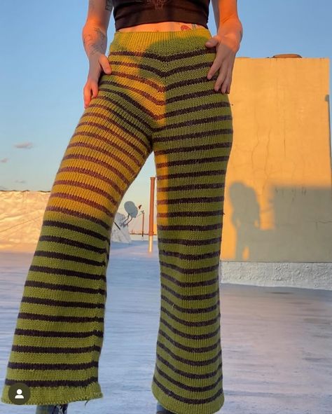 Credits to all sweet sweet hearts knitting and wearing our #lottapants 🥹🧶Cozy Lottapants Season is just around the corner❤️‍🔥Let’s go😎 #knittingcommunity #knitting #knitpants Knit Pants Pattern, Knitting Pants, Knitted Shorts, Knitted Trousers, Knit Ideas, Sweet Hearts, Sweet Sweet, Knitting Ideas, Pants Pattern