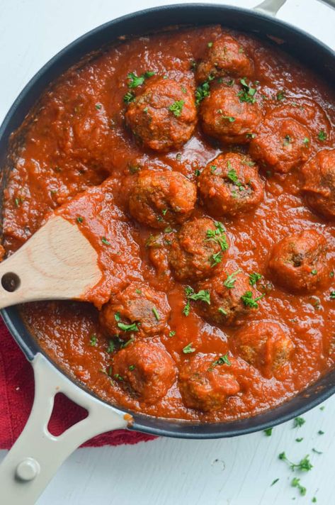 The BEST Tofu Meatballs - Nourished by Nic Tofu Meatballs, Best Tofu, Meatless Burgers, Spring Recipes Dinner, Italian Breadcrumbs, Vegan Meatballs, High Protein Vegan Recipes, Firm Tofu, Extra Firm Tofu