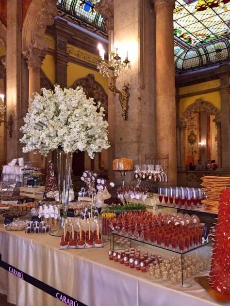 Quincenera Snack Table, Wedding Food Mexican, Mexican Candy Bar, Cookie Tables, Mexican Dessert Table, Candy Bar Wedding, Wedding Cake Alternatives, Food Mexican, Wedding Buffet