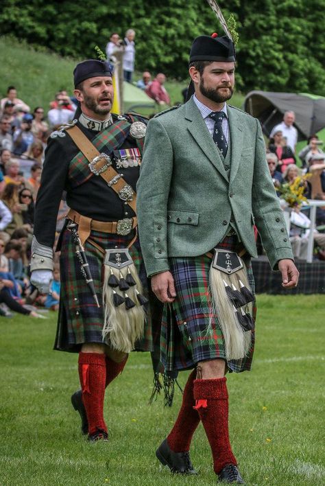 Men In Kilts, Men Wear, Real Men, Folk Costume, Gentleman Style, Real Man, Kilt, Tartan Plaid, Formal Wear