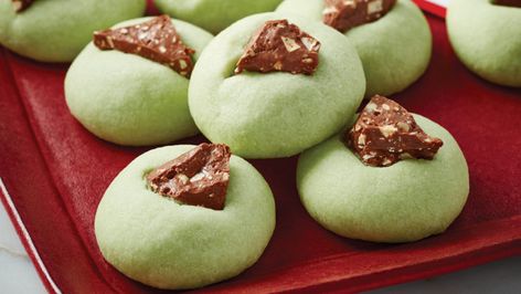 Recipe_Mint_Chocolate_Shortbread_Cookies_A-760x428 Chocolate Shortbread Cookies Recipes, Gingerbread Man Recipe, Cherry Hand Pies, Shortbread Cookies Recipe, Baking List, Chocolate Shortbread, Chocolate Shortbread Cookies, Shortbread Cookie Recipe, Honey Almonds