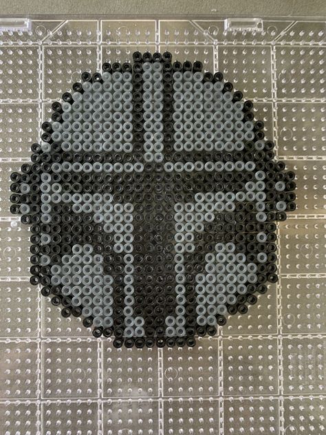 Perler Bead Mandalorian, Perler Beads Mandolorian, Grogu Perler Beads, Samson Craft, Melted Bead Crafts, Rave Bracelets, Lego Mosaic, Hamma Beads Ideas, Perler Creations