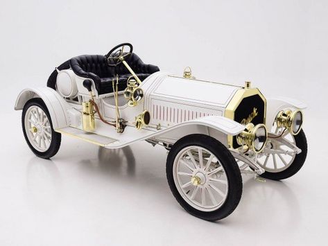 1910 Buick Model 16 Roadster For Sale | Buy Classic Cars | Hyman LTD Saint Louis Missouri, Buick Models, Veteran Car, Old Vintage Cars, T Bucket, Tufted Leather, Motor City, Pedal Cars, Sell Car