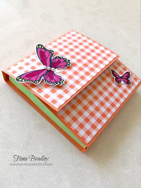 Sticky Note Holders with Butterflies - Handmade by Fiona Sticky Note Holders Diy, Cardstock Projects To Sell, Post It Note Covers, Diy Sticky Note Holder, Sticky Note Crafts, Religious Candle, Notebook Holder, Candle Designs, Note Pad Holder