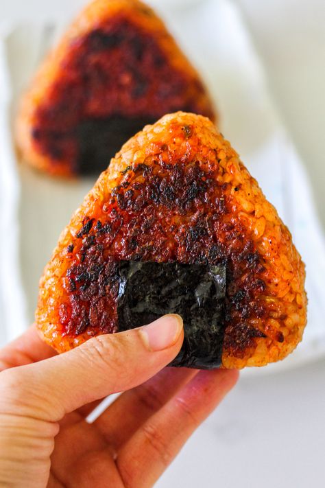 Gochujang Cheesy Rice Balls, Kimchi Fried Rice Balls, Korean Onigiri, Vegan Rice Balls, Kimchi Onigiri, Cheese Onigiri, Kimchi Rice Balls, Gojuchang Recipe, Lettuce Ideas