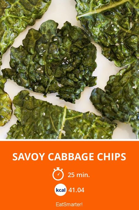 Savoy Cabbage Chips - quick recipe - simple dish - A recipe idea by EAT SMARTER | Baking, Healthy Eating, Nibbles, baked dish #vegetable #recipes Savoy Cabbage Recipes, Cabbage Chips, Baked Dish, Kohlrabi Recipes, How To Cook Artichoke, Baking Healthy, Radish Recipes, Turmeric Recipes, Savoy Cabbage