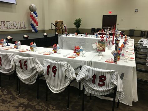 Our high school baseball banquet decorated with the boys jerseys. Super cute! Graduation Party Colors, Baseball Centerpiece, Baseball Banquet, Graduation Table Centerpieces, Baseball Fundraiser, Soccer Banquet, Banquet Centerpieces, Graduation Table, Baseball Ideas