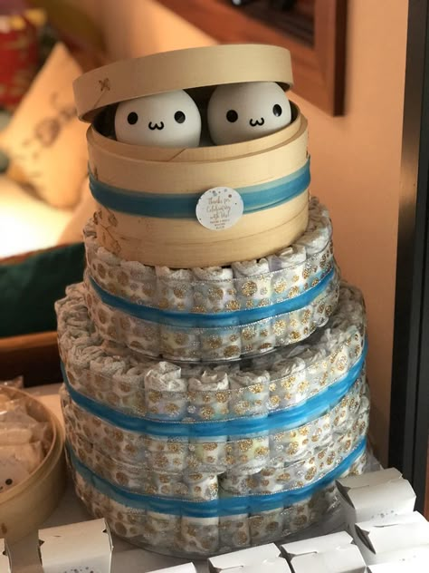 December Baby Shower Themes, Pamper Cake, Diy Diaper Cake, December Baby, Sprinkle Shower, Baby Shower Theme Decorations, Baby Shower Diaper Cake, Birthday Candy