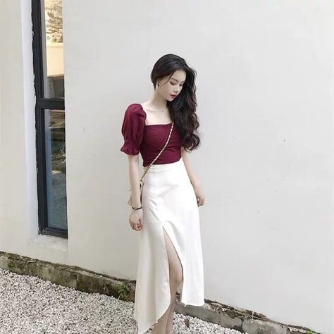 Korean Date Outfit, Korean Date, Cute Date Night Outfits, Cute Date Night, Cute Date, Maroon Top, Date Night Outfits, Date Outfit, Beautiful Dress Designs