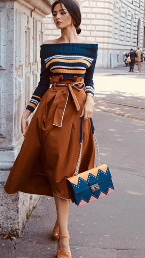 Gaun Fashion, Brown Skirt, Trendy Skirts, Queen Dress, Skirt Maxi, Winter Skirt, 가을 패션, Mode Vintage, Mode Inspiration