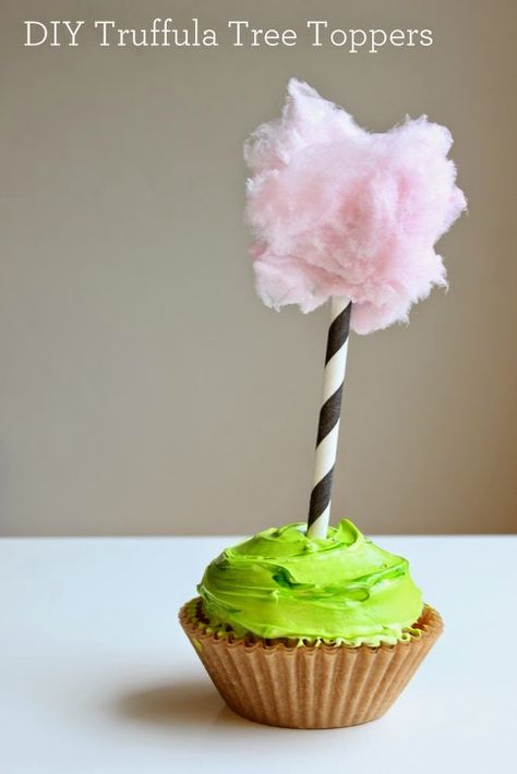 Lorax Birthday, Lorax Party, Dr Seuss Party Ideas, Truffula Tree, Dr Seuss Birthday Party, Seuss Party, Dr Seuss Birthday, The Lorax, Food Crafts