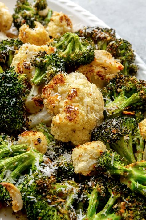 This easy sheet pan roasted broccoli and cauliflower with parmesan, breadcrumbs, and garlic is quick and delicious! #broccoli #cauliflower #sidedish #vegetables #vegetarian #Weightwatchers #healthyrecipes Pan Roasted Broccoli, Roasted Broccoli And Cauliflower, Carrot Recipes Side Dishes, Broccoli Recipes Healthy, Roasted Broccoli Recipe, Delicious Broccoli, Broccoli Cauliflower Salad, Easy Vegetable Side Dishes, Broccoli And Cauliflower