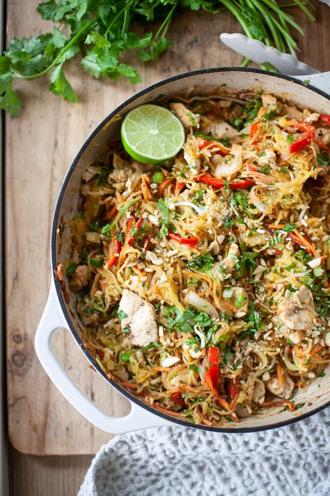 If you have a weak spot for Thai takeout, this just might be the healthy alternative to help curb the craving! Packed full of all the flavors Asian spices and flavors you love, this macro friendly Spaghetti Squash Pad Thai is a game changer. Check out the recipe at www.lillieeatsandtells.com Macro Friendly Spaghetti, Spaghetti Squash Pad Thai, Thai Takeout, Lillie Eats And Tells, Veggie Skillet, Cooking Spaghetti Squash, Edamame Salad, Asian Spices, Macro Friendly Recipes