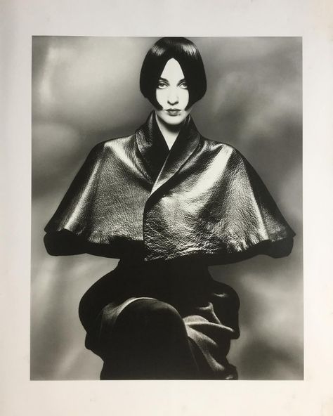 Yohji Yamamoto 80s, Susie Bick, Nick Knight Photography, Yoji Yamamoto, Harajuku Street Style, Peter Saville, Elegant Kimono, Nick Knight, Photographer Inspiration