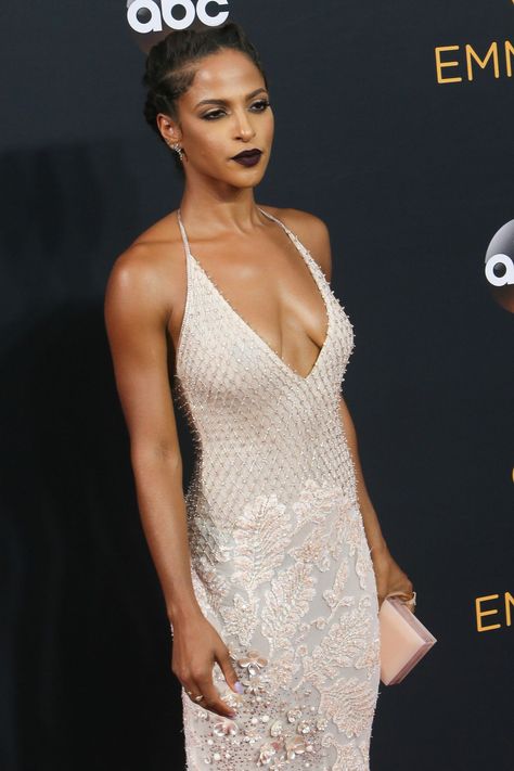 MEGALYN ECHIKUNWOKE at 68th Annual Primetime Emmy Awards in Los Angeles… Megalyn Echikunwoke, Ethnic Beauty, Woman Movie, Makeup Artistry, Emmy Awards, Rihanna, Sleeveless Formal Dress, Gentleman, Celebrity Style