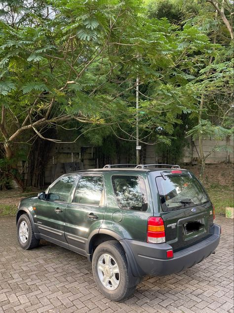 Here is the Green Ford Escape Original 2003 V6 3000cc from Indonesia Cheap Car Aesthetic, Ford Escape Aesthetic, Green Subaru, Welcoming 2024, Ford Aesthetic, Lighting Mcqueen, Ford Suv, First Cars, Girly Car