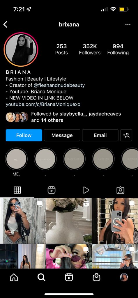 Instagram Bio Influencer, Bio Ideas For Content Creator, Video Creator Bio Instagram, Content Creator Bio Instagram, Content Creator Bio Ideas, Youtube Description Ideas Bio, Influencer Instagram Bio, Influencer Bio Ideas, Youtube Bio Ideas