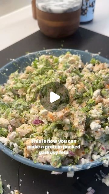 Keto Made Easy on Instagram: "GARLICKY FETA BROCCOLI CHICKEN SALAD by @shredhappens  Here is how to make it: . 1.First is the sauce. This is as easy as it gets, but can take some time in the oven if you are using garlic confit. You can either use 4tbsp roasted garlic or 4-5 tbsp garlic confit. If making confit, you can add 1/3 to 1/2 cup garlic cloves to a small ramekin, fill to the top with olive oil, cover it, and put it in the oven at 275F for 2 hours. Remove, and let cool before using. . 2.Now that we have the garlic situation sorted out, let’s make the sauce. In a food processor add 4-5 tbsp of just the garlic confit, 4oz feta, 4 tbsp greek yogurt, 2 tbsp mayo, 2 tbsp white vinegar, 1/4 cup water, a generous pinch of salt, lots of fresh cracked black pepper. Process well, taste and ad Broccoli Chicken Salad, Garlic Confit, Garlic Health Benefits, Raw Broccoli, Feta Chicken, Broccoli Chicken, Garlic Benefits, Recipes Paleo, Food Bowls