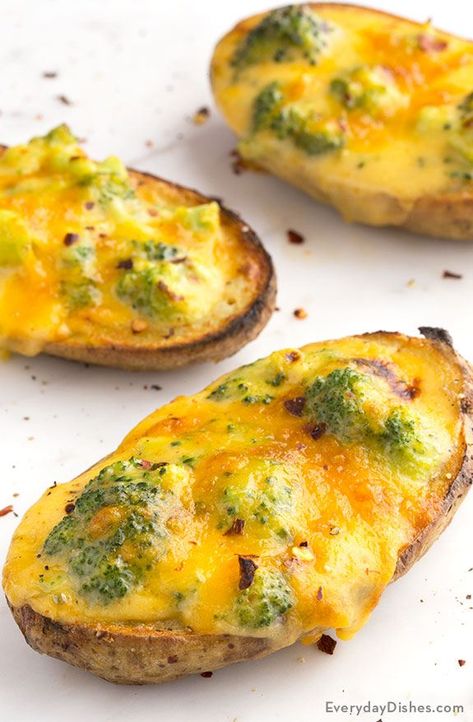 Broccoli Cheese Potato, Western Recipes, Broccoli Cheese Stuffed Potatoes, Potato Skins Vegetarian, Potato Brocolli Recipes, Vegetarian Potato Skins, Potato With Broccoli And Cheese, Broccoli And Cheese Potato Boats, Brocolli Cheddar Baked Potato