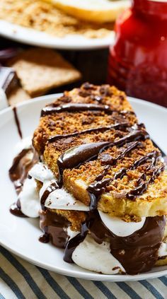 Roti Panggang, Smores Dessert, Dessert Oreo, Desserts Vegan, French Toast Recipe, Toast Recipes, Breakfast Brunch Recipes, Sweet Breakfast, Breakfast Dishes