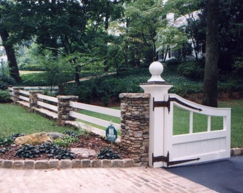 . End Of Driveway Ideas Entrance, Driveway Entrance Landscaping, Fence And Gate, Farm Entrance, Gate Entrance, Wood Fence Design, Stone Fence, Driveway Entrance, Driveway Landscaping