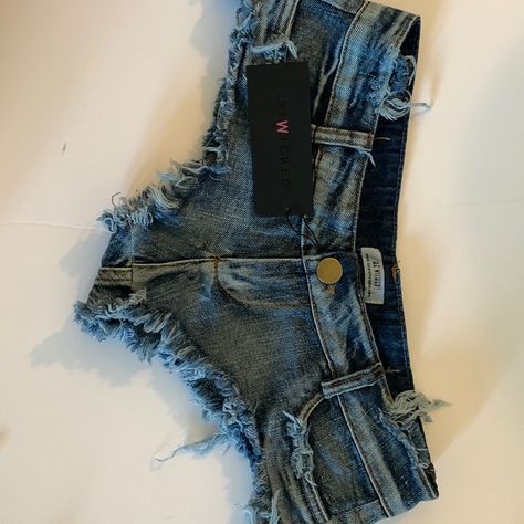 Jean short outfits