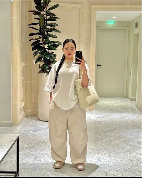 Looking Expensive, Expensive Coffee, Plus Size Baddie Outfits, Girl Guide, Mode Zara, Lazy Girl, Tomboy Style Outfits, Streetwear Fashion Women, Fashion Mistakes