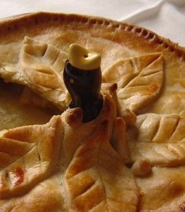 Blackbird Pie Funnel - what a fabulous traditional idea to make sure your festive pies look extra special on the table. Pigeon Pie, Grandmothers Kitchen, Pie Tin, Pie Bird, Holiday Pies, Best Pie, Pork Pie, Perfect Pies, Pies & Tarts