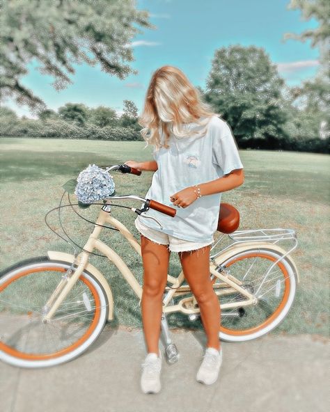 Preppy Dog, Preppy Beach, Preppy Girls, Preppy Fall, Preppy Girl, Preppy Style Summer, Cute Friend Pictures, Trendy Summer Outfits, Preppy Summer