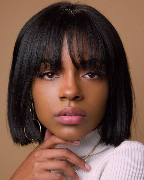 There are tricks and tips you can do to keep your bangs in check, no matter what. Sydney Graham, Weave Snatched, Chocolate Desert, Short Bobs With Bangs, Brazilian Straight Human Hair, Virgin Hair Wigs, Short Human Hair Wigs, Hair With Bangs, Peinados Fáciles Para Cabello Corto