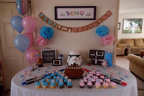 Jedi or Princess Gender Reveal Ideas Anime, Disney Gender Reveal Party, Gender Reveal Ideas For Gamers, Star Wars Themed Gender Reveal Party, Nerdy Gender Reveal Ideas, Jedi Gender Reveal, Lightsaber Gender Reveal, Jedi Or Princess Gender Reveal, Star Wars Themed Gender Reveal