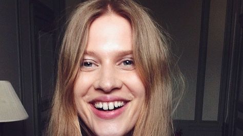 Models with Imperfectly Crooked Teeth & Gaps: Kate Moss & Lara Stone - Vogue - Vogue http://www.vogue.com/article/models-crooked-teeth-gaps-kate-moss-lara-stone?utm_campaign=crowdfire&utm_content=crowdfire&utm_medium=social&utm_source=pinterest Teeth Whitening Mouthwash, Fix Teeth, Teeth Whitening Procedure, Buck Teeth, Dental Surgeon, Crooked Teeth, Teeth Bleaching, Gap Teeth, Lara Stone