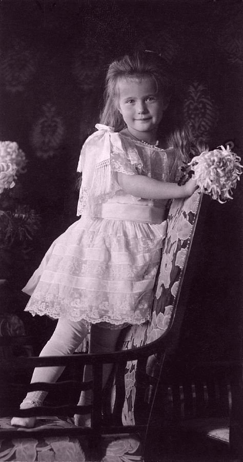 Grand Duchess Anastasia, Anastasia Nikolaevna, Alexei Romanov, Romanov Sisters, Anastasia Romanov, Grand Duchess Olga, House Of Romanov, Alexandra Feodorovna, Romanov Dynasty