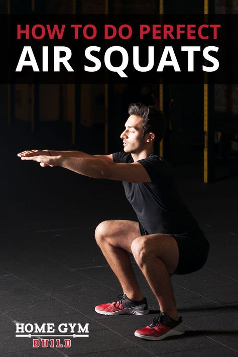 Learn how to do the perfect crossfit air squat. This is a fast full body exercise that you can do at home in a diy garage or basement gym. Do a squat routine or challenge to transform your body and gain abs strength, glutes, back and butt. Easy exercise for beginners. Squat Routine, Perfect Squat, Exercise For Beginners, Full Body Exercise, Body Squats, Squat Form, Kettlebell Cardio, Easy Exercise, Muscular Development